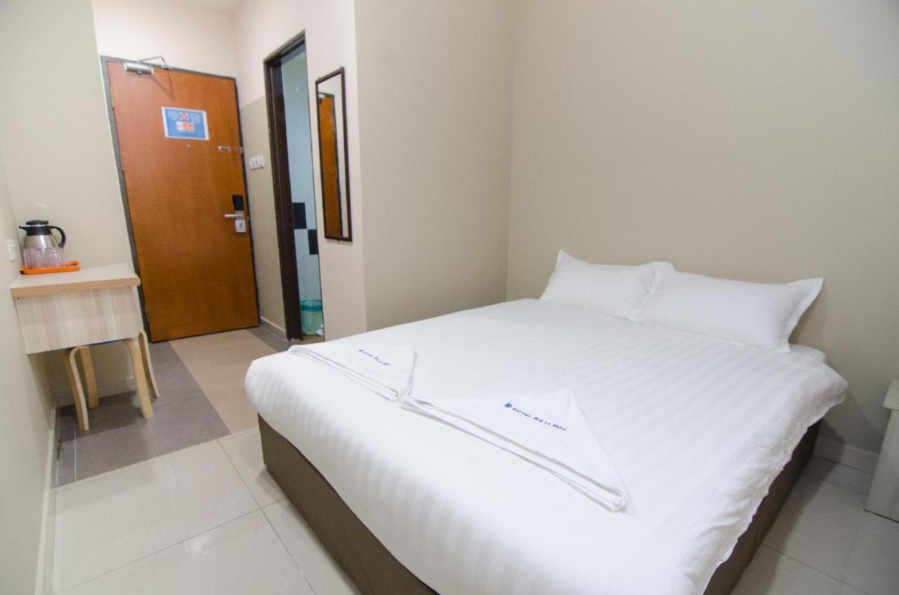 Hotel Raja Bot Куала-Лумпур Экстерьер фото