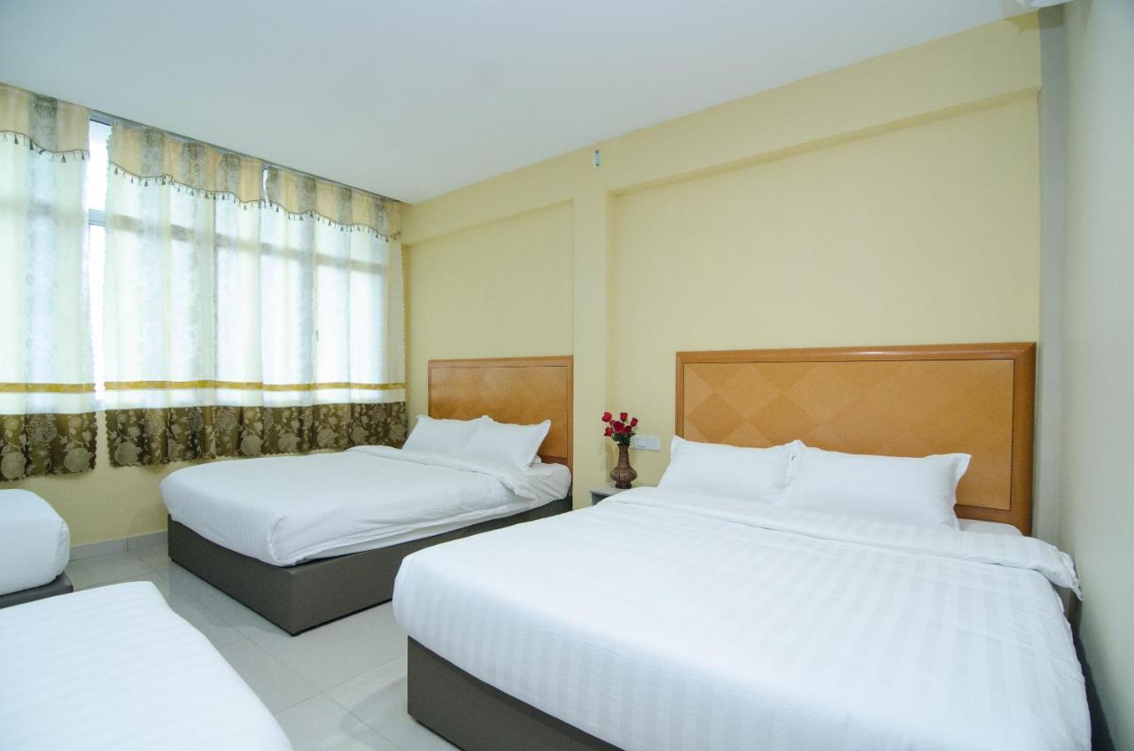 Hotel Raja Bot Куала-Лумпур Экстерьер фото